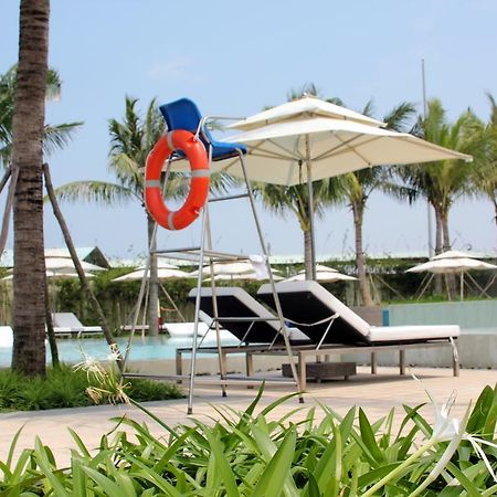 Ocean Apartment With Garden Da Nang Buitenkant foto
