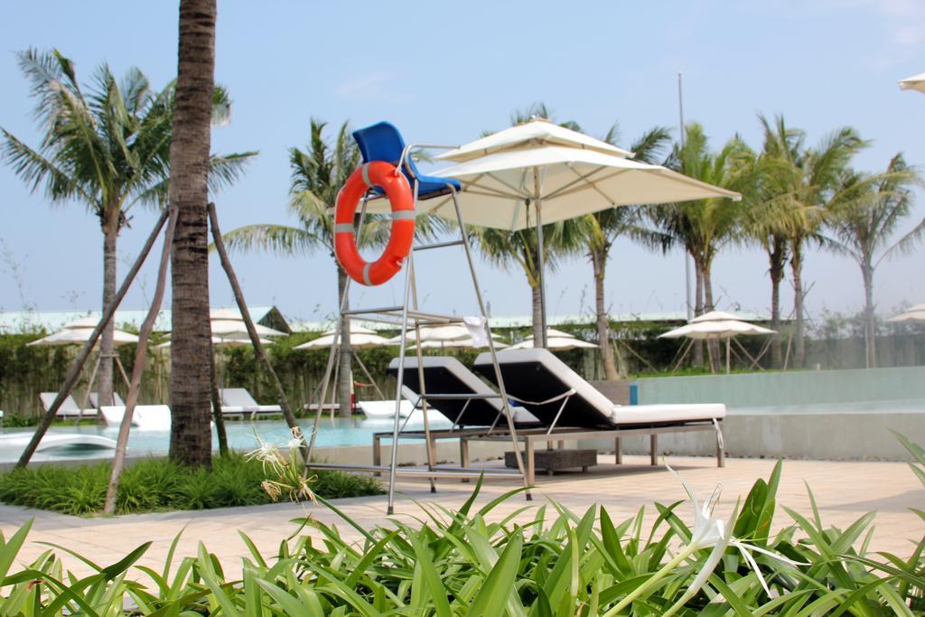 Ocean Apartment With Garden Da Nang Buitenkant foto