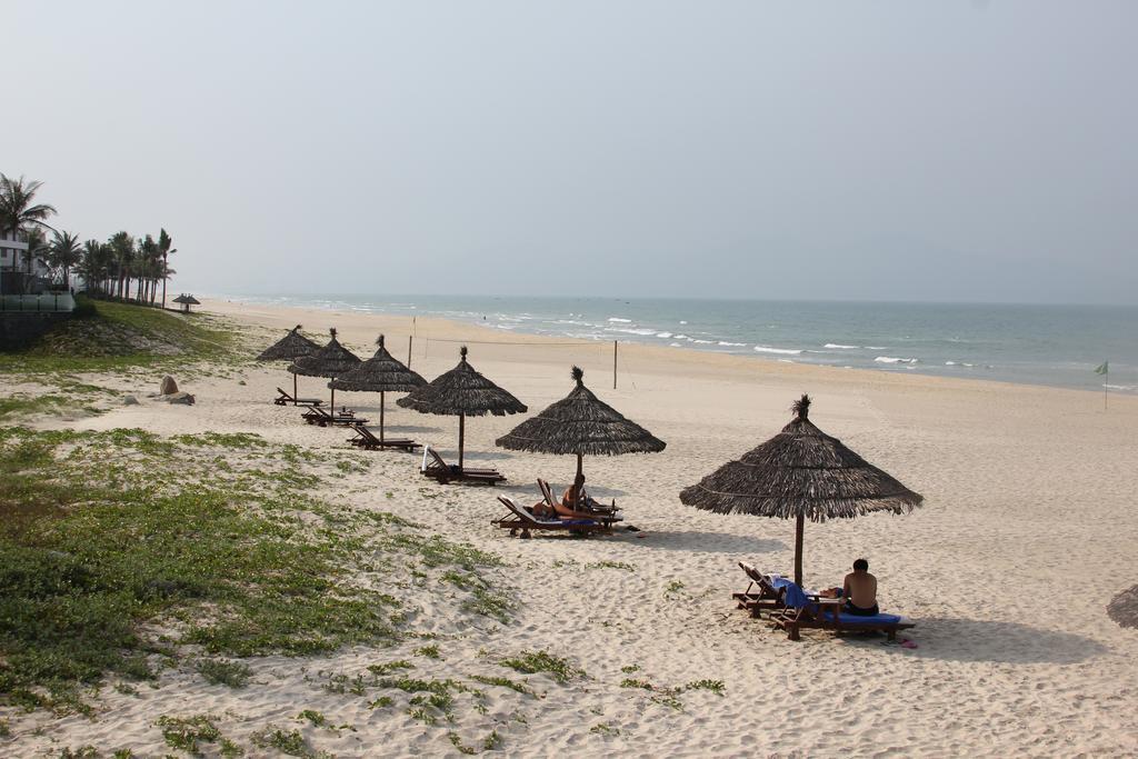 Ocean Apartment With Garden Da Nang Buitenkant foto